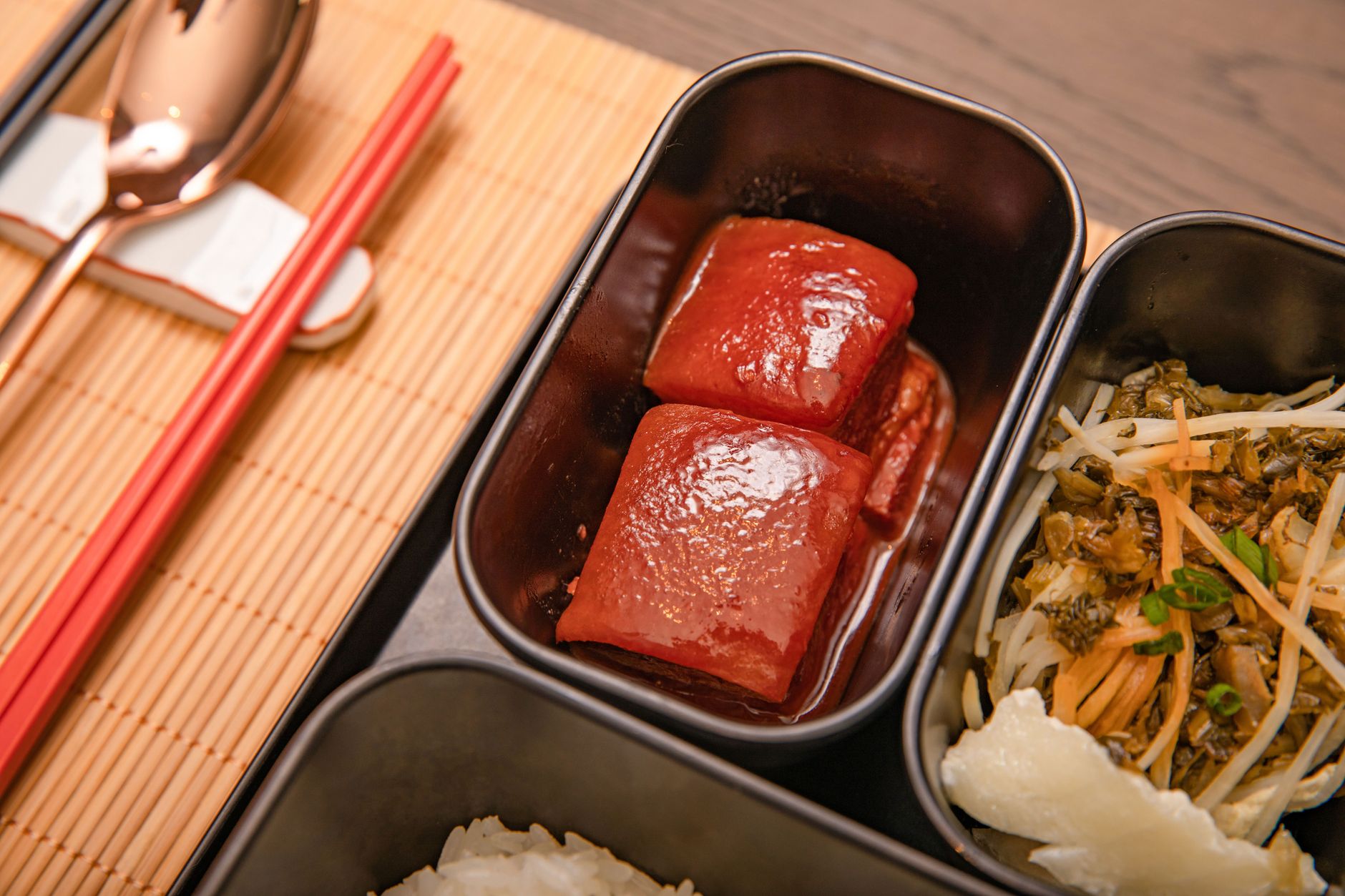 簡単に作れる定番の肉系お弁当おかず